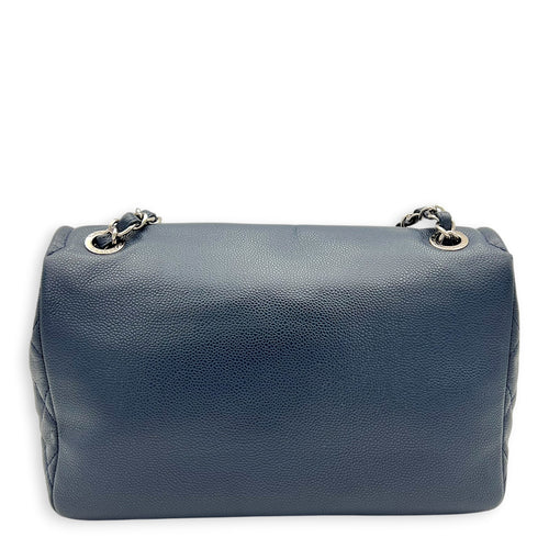 Timeless CC Shoulder Bag Navy in Caviar Leather, Silver hardware