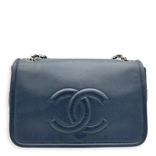 Timeless CC Shoulder Bag Navy in Caviar Leather, Silver hardware