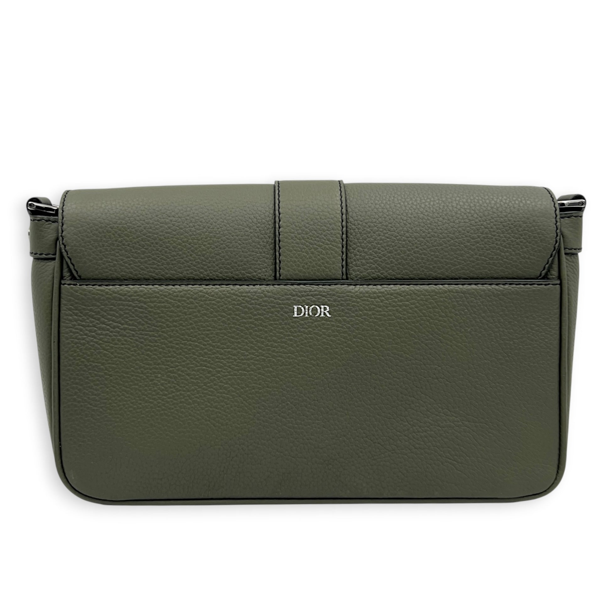 Hit The Road Messenger Green in Calfskin, Silver hardware