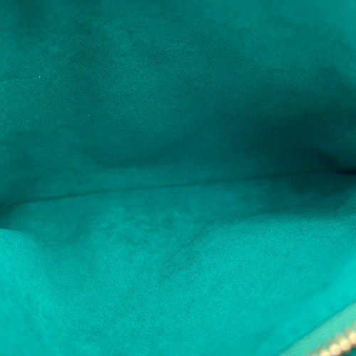 Coussin Shoulder Bag BB Green in Lambskin, Gold hardware