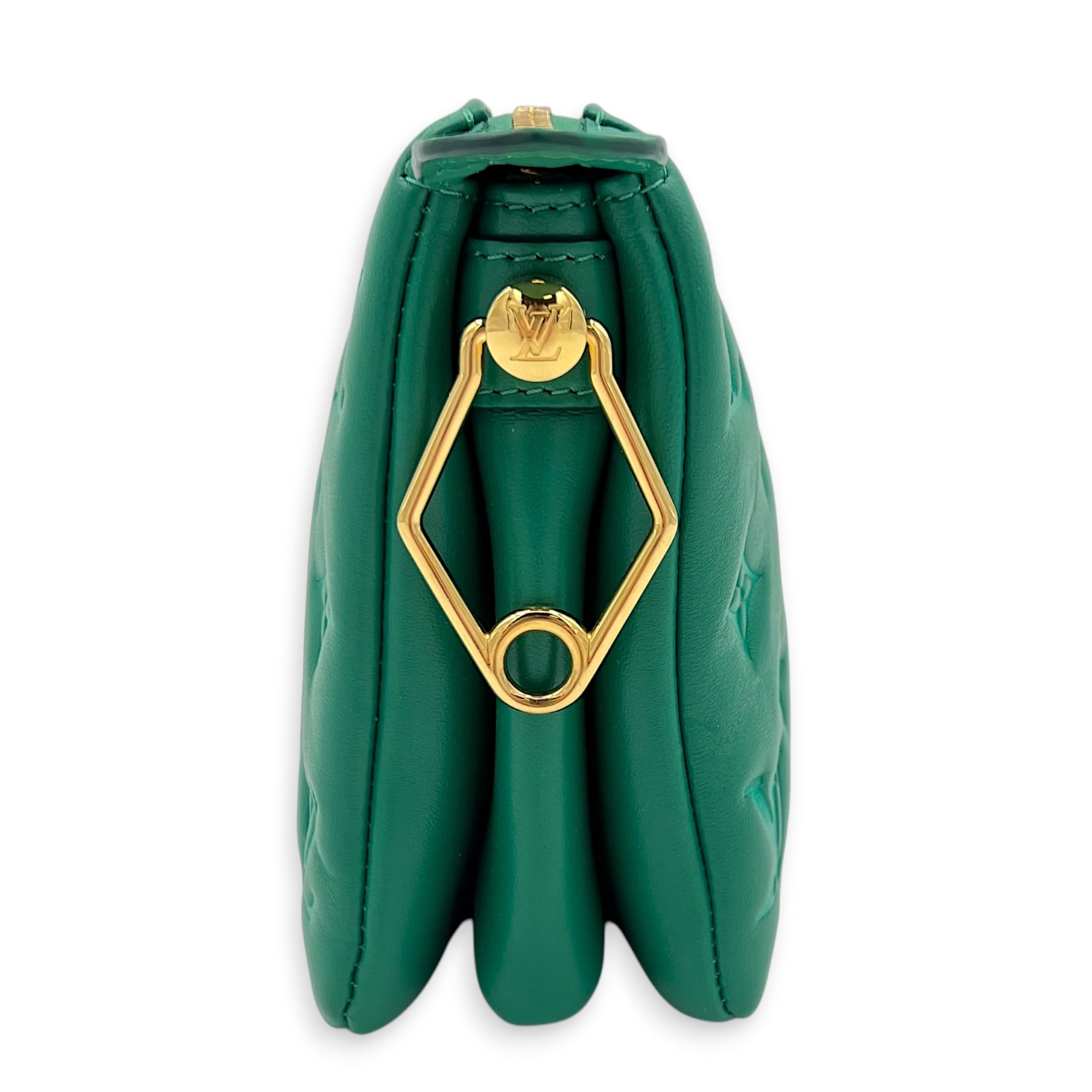 Coussin Shoulder Bag BB Green in Lambskin, Gold hardware
