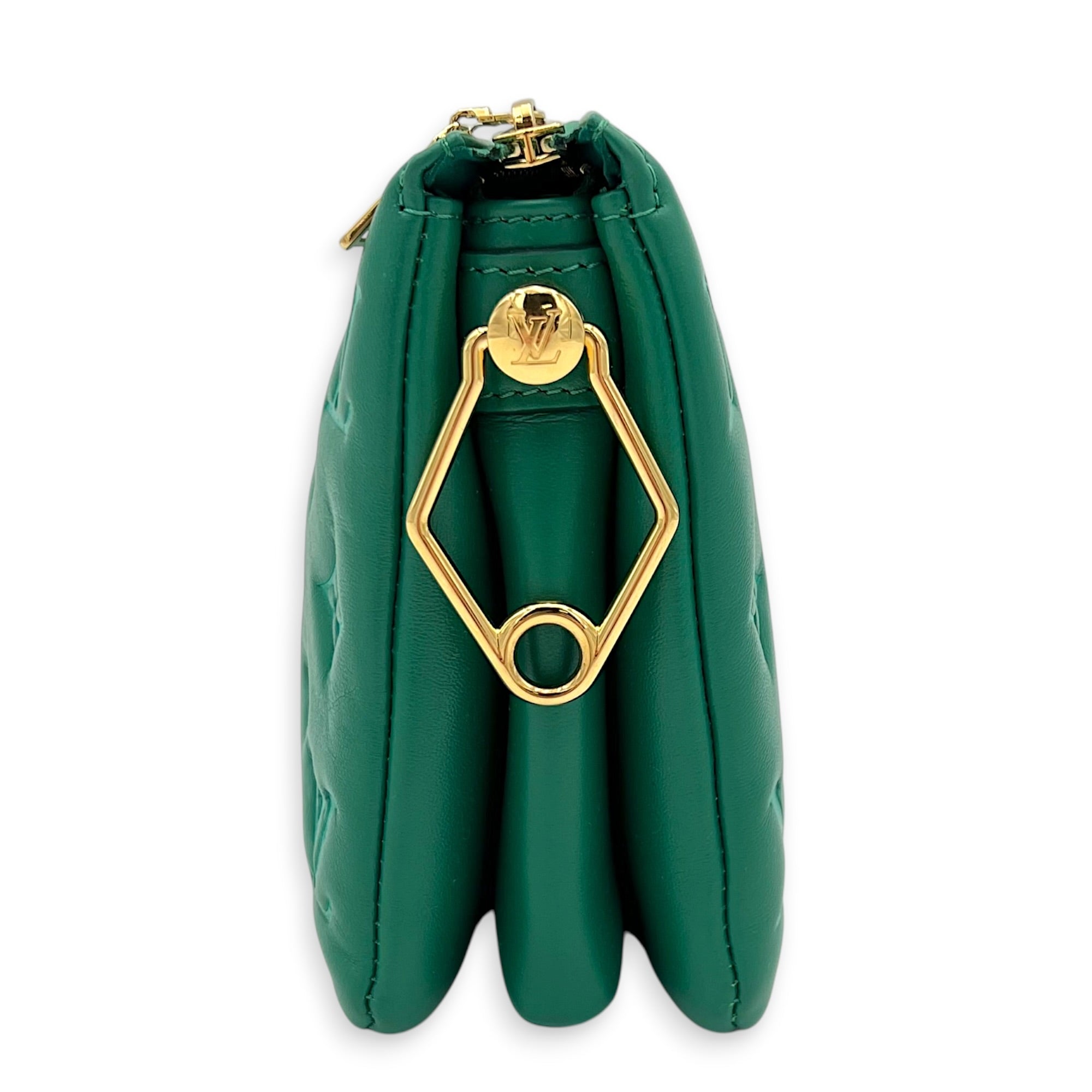Coussin Shoulder Bag BB Green in Lambskin, Gold hardware