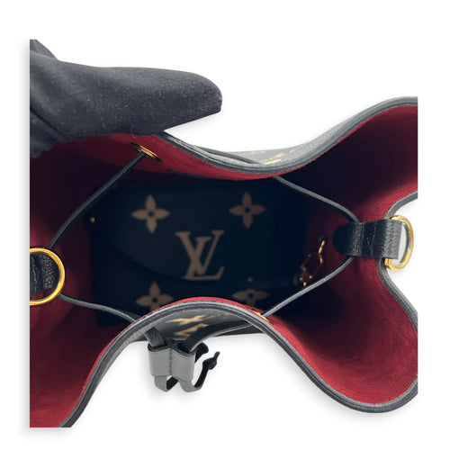 NeoNoe Shoulder Bag MM Black in Monogram Empreinte Leather, Gold hardware