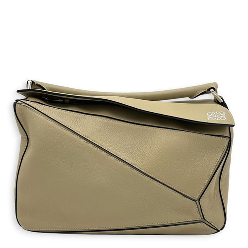 Puzzle Shoulder Bag Medium Beige in Calfskin, Silver hardware