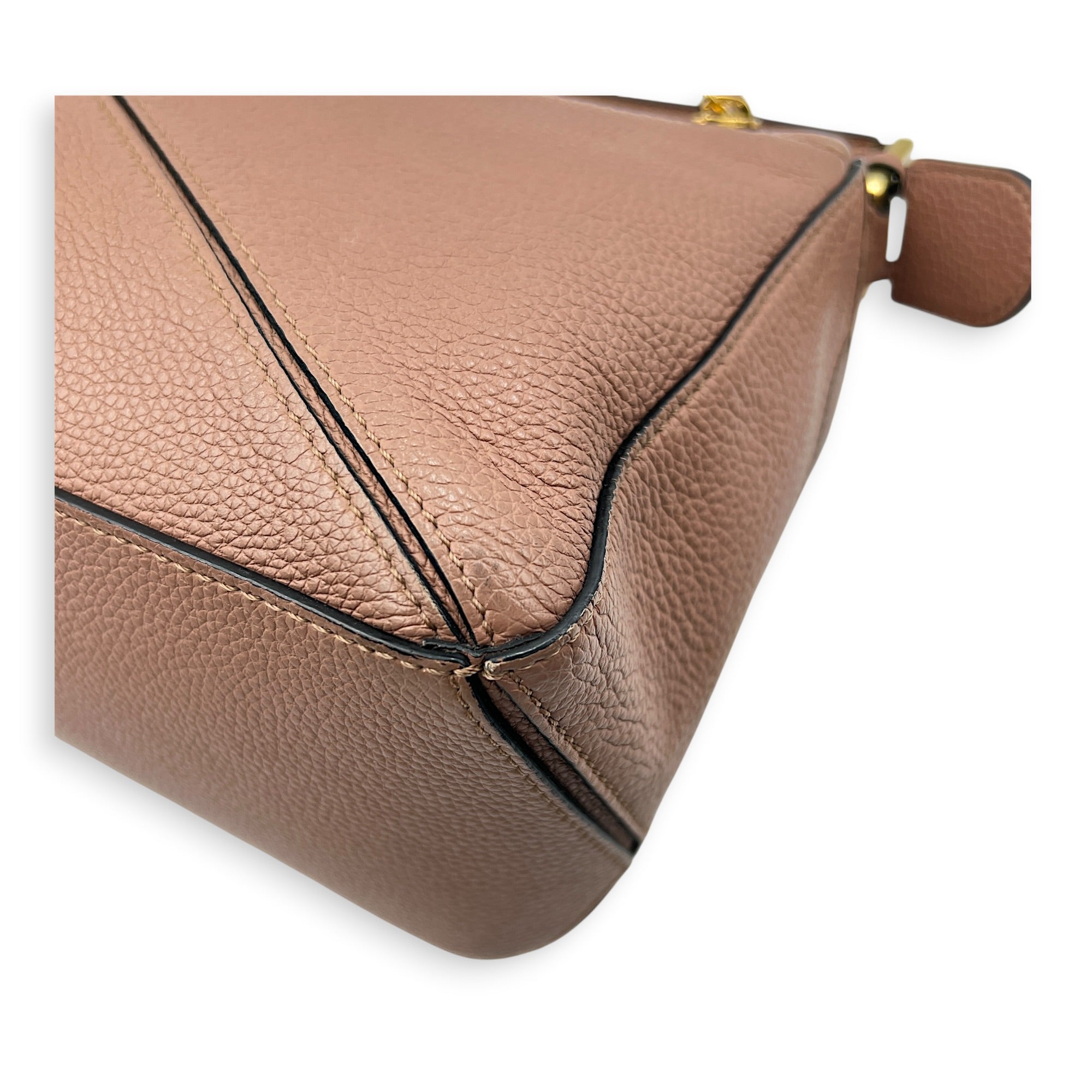 Puzzle Shoulder Bag Small Pink in Calfskin, Gold hardware