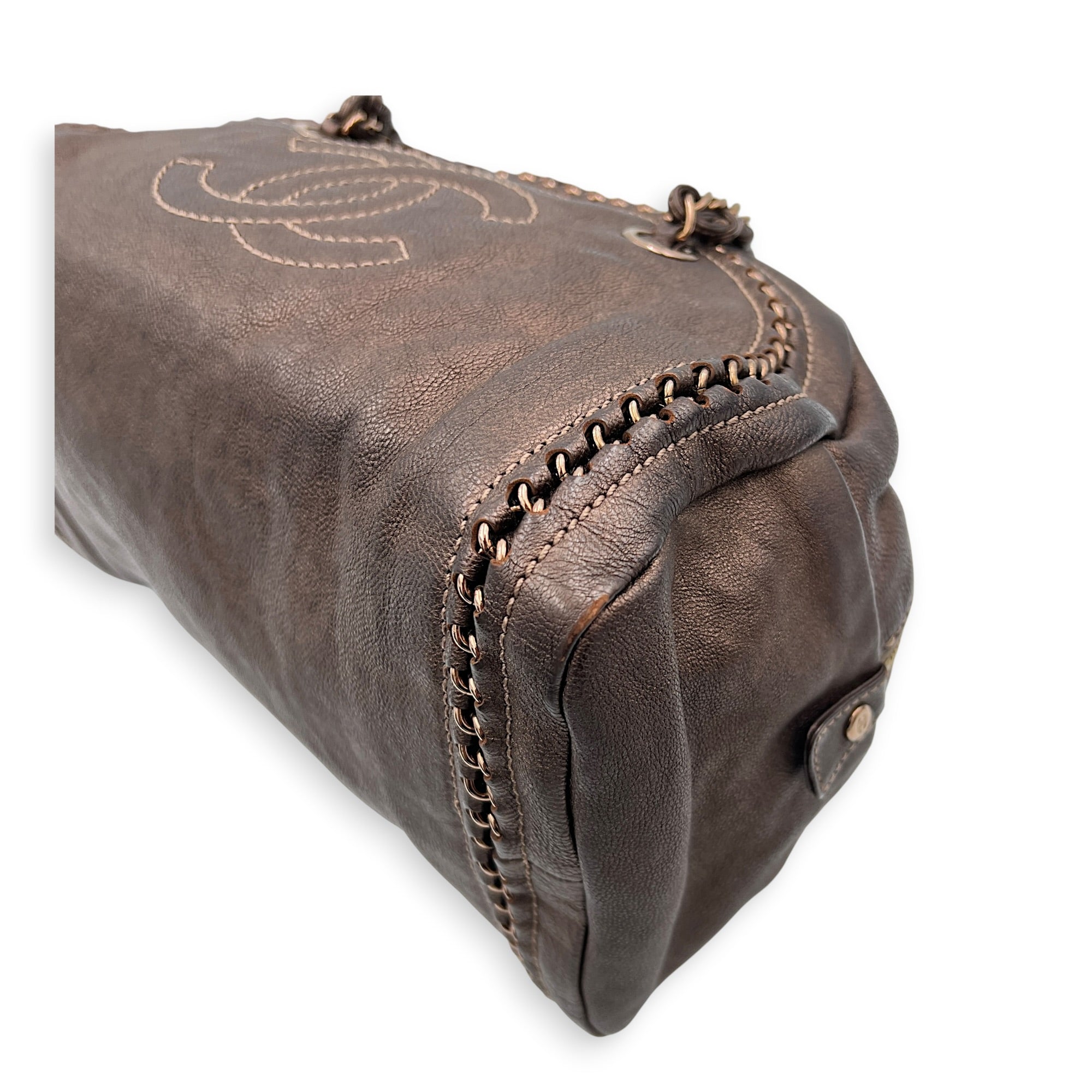 Chain Trim Luxe Ligne Bronze Shoulder Bag in Calfskin, Rose Gold hardware