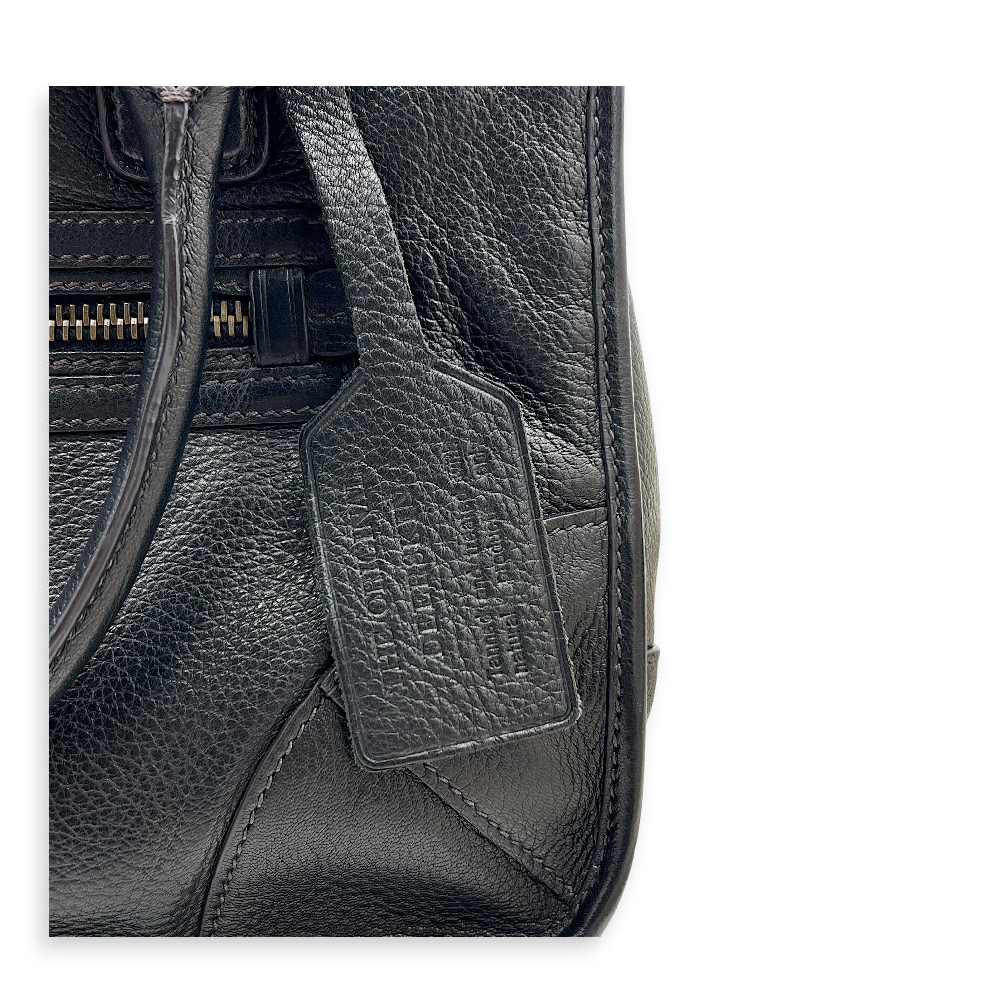 Prada tote Top Handle Bag Nero in Calfskin, Gold hardware