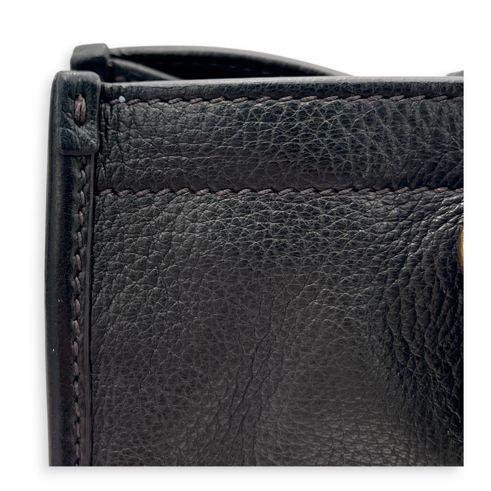Prada tote Top Handle Bag Nero in Calfskin, Gold hardware