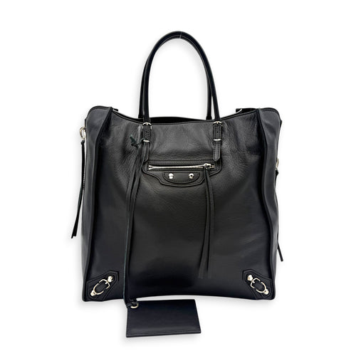 Papier Top Handle Bag Noir in Lambskin, Silver hardware
