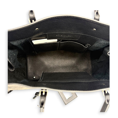 Papier Top Handle Bag Noir in Lambskin, Silver hardware