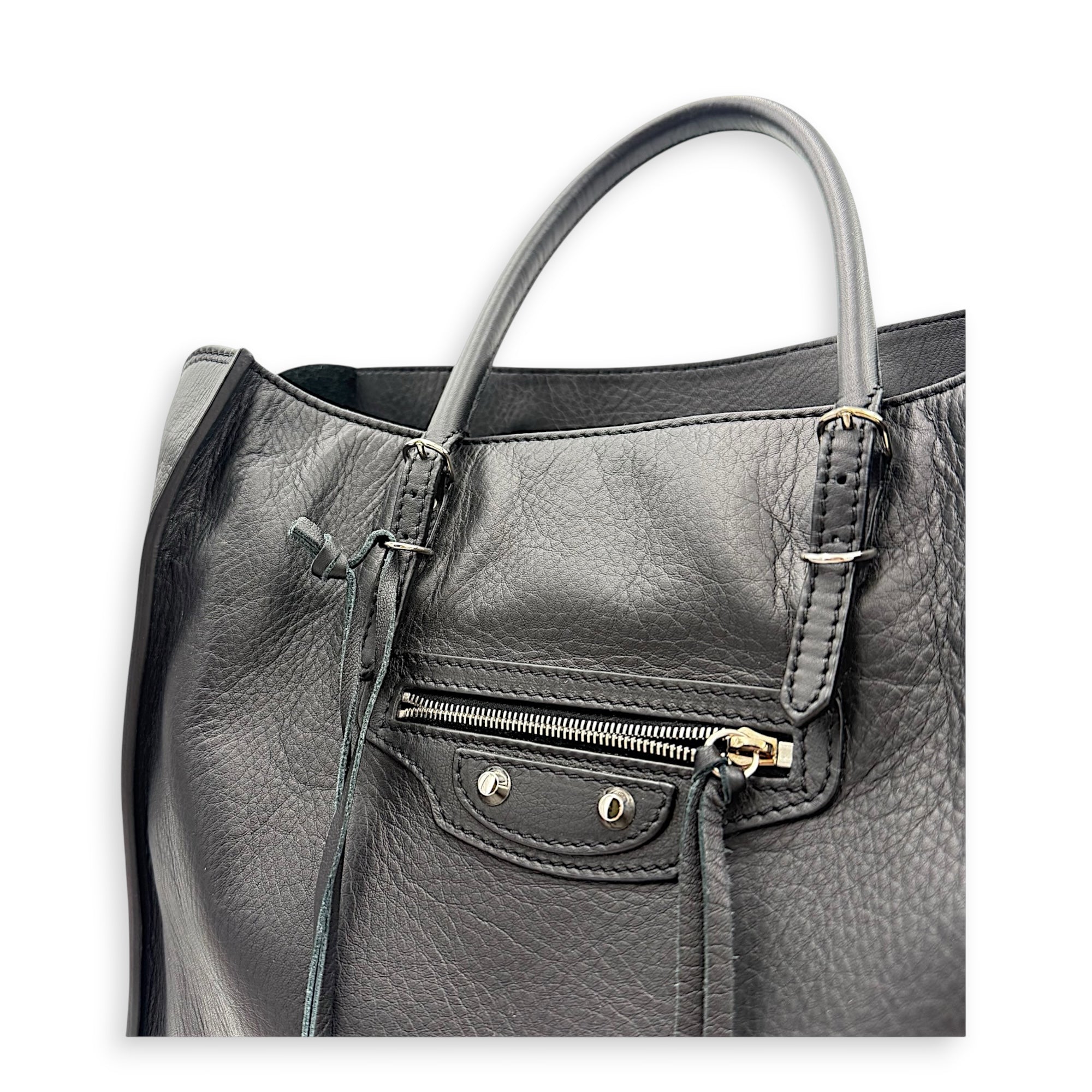 Papier Top Handle Bag Noir in Lambskin, Silver hardware