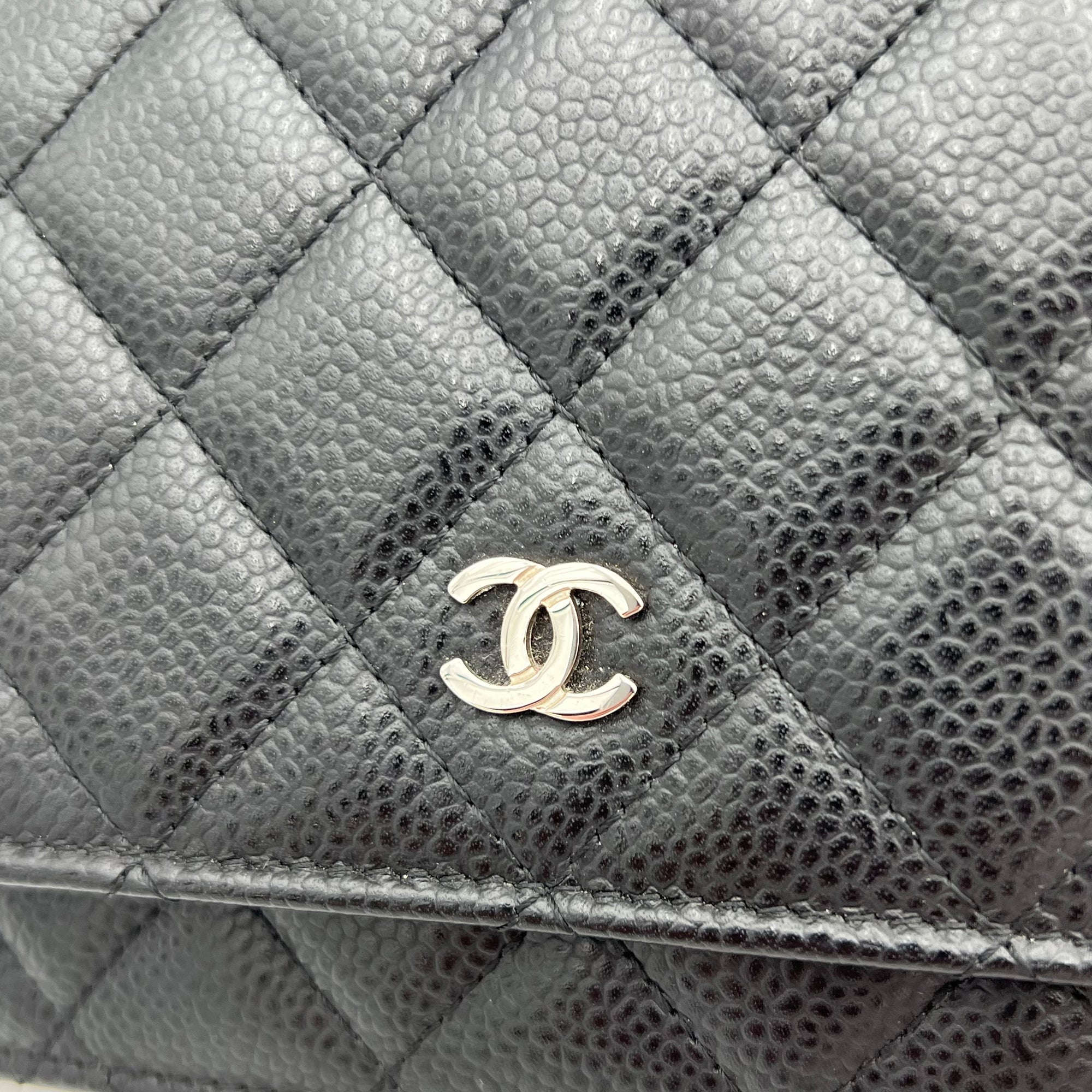 CC Black Wallet On Chain in Caviar Leather, Silver hardware