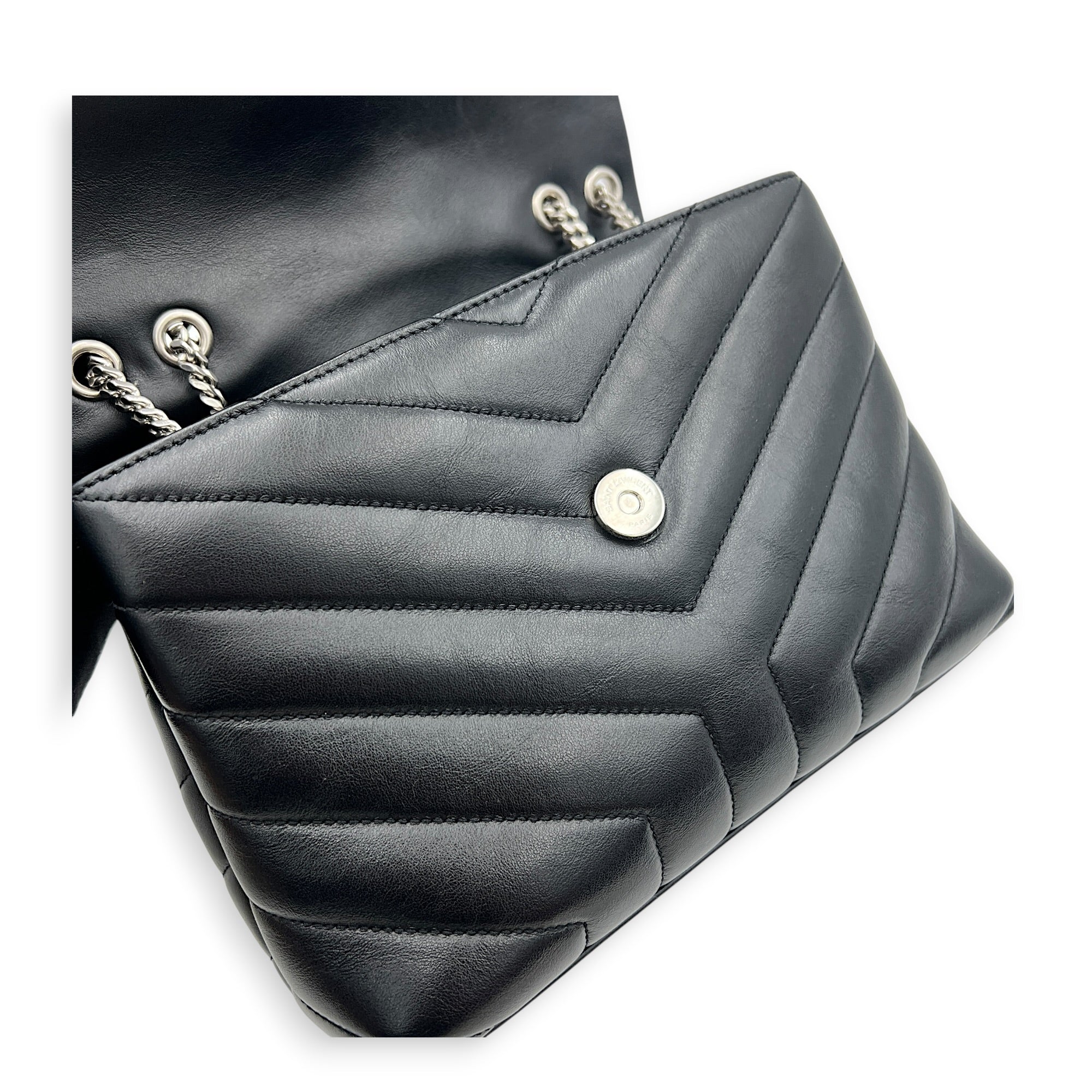 Loulou Shoulder Bag Black in Calfskin, Silver hardware
