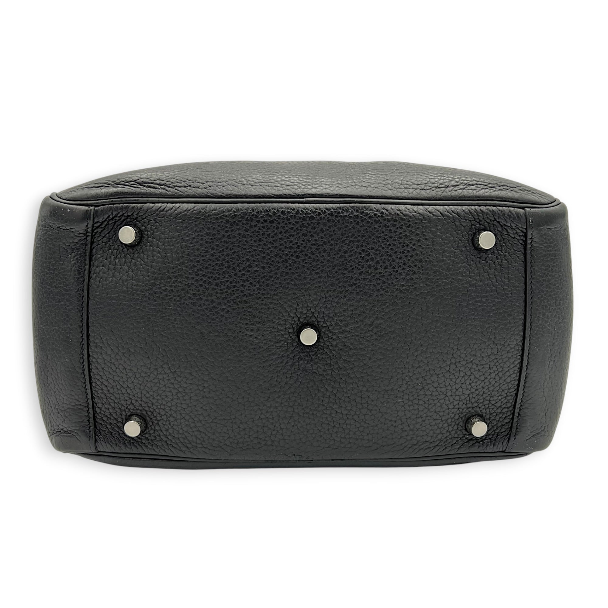 Lindy 30 Black Shoulder Bag in Clemence, Palladium hardware
