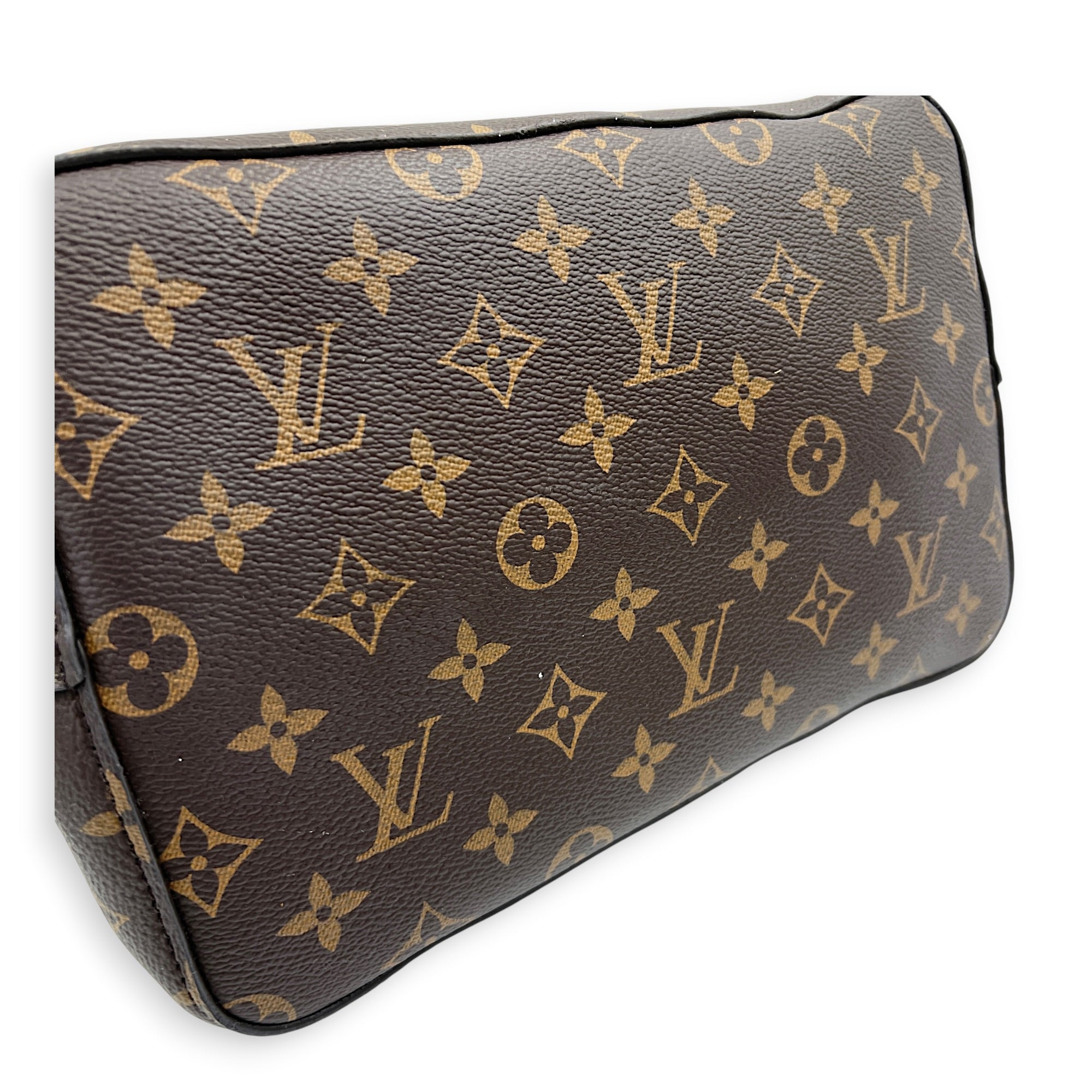 NeoNoe Bucket Bag MM Monogram in Monogram Coated Canvas, Gold hardware