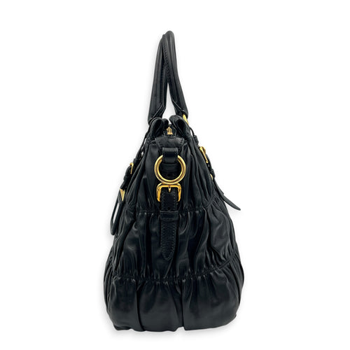 Gaufre Top Handle Bag Nero in Nappa Leather, Gold hardware