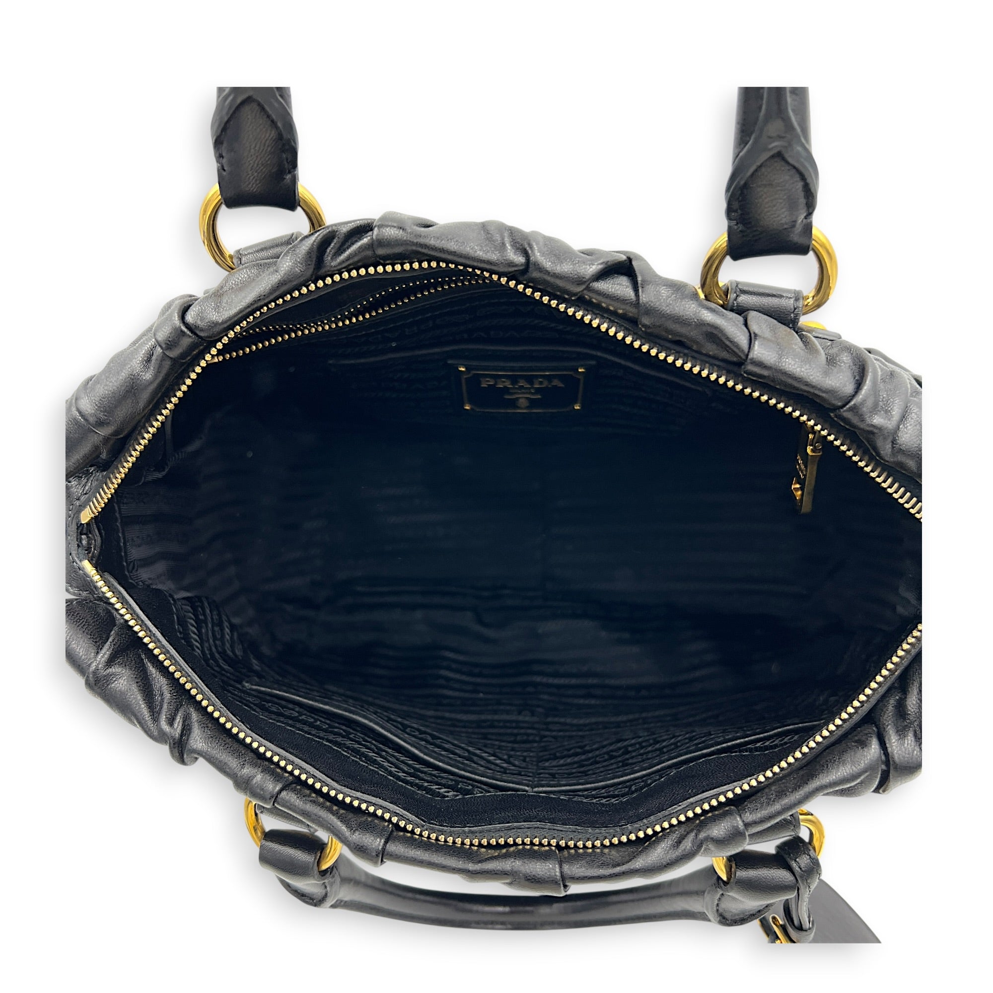 Gaufre Top Handle Bag Nero in Nappa Leather, Gold hardware