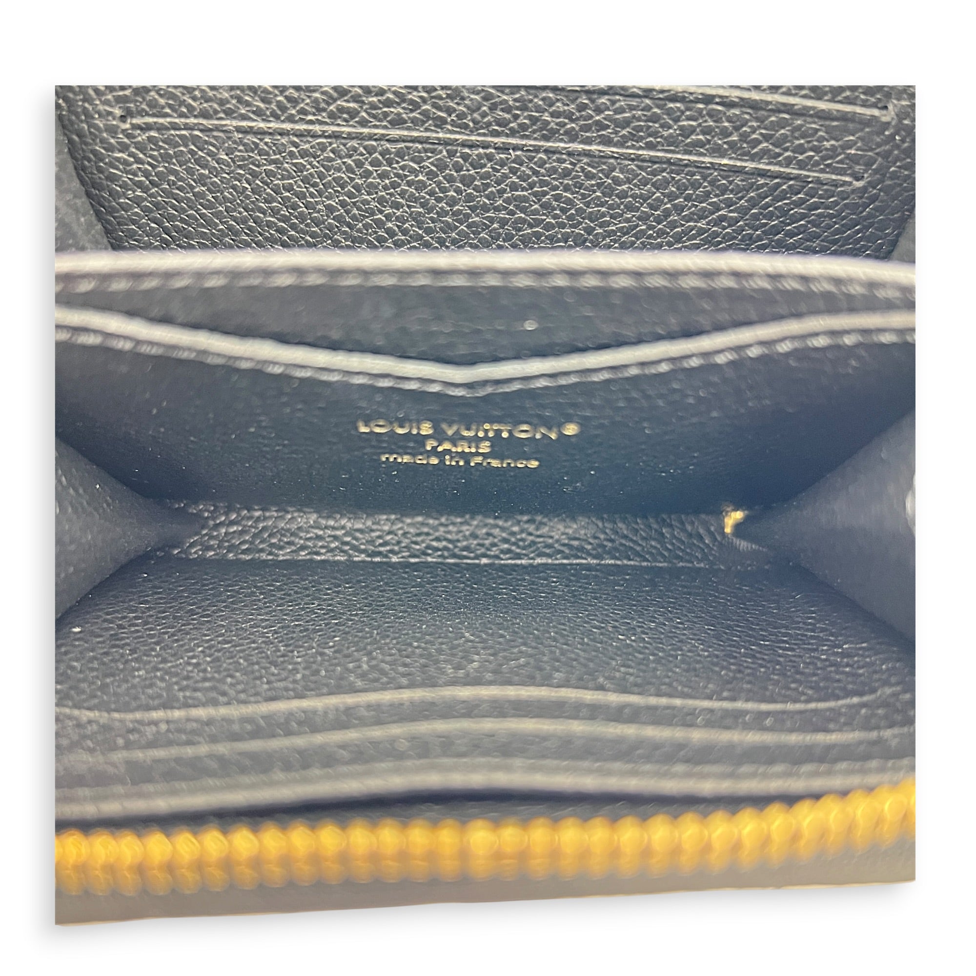 Zippy Wallet Compact Noir in Monogram Empreinte Leather, Silver hardware