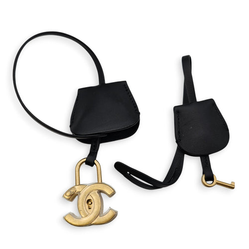 CC Filigree Vanity Case with Strap Small Black Crossbody Bag in Caviar Leather Gold hardware SL2603-20061 13