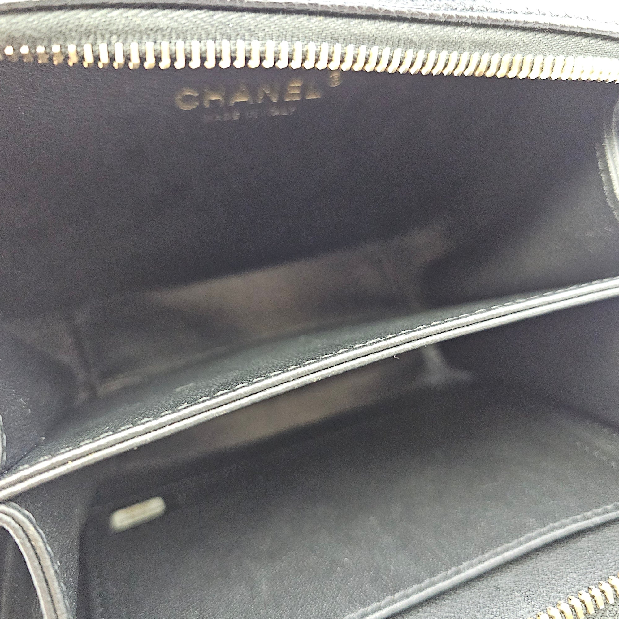CC Filigree Vanity Case with Strap Small Black Crossbody Bag in Caviar Leather Gold hardware SL2603-20061 6
