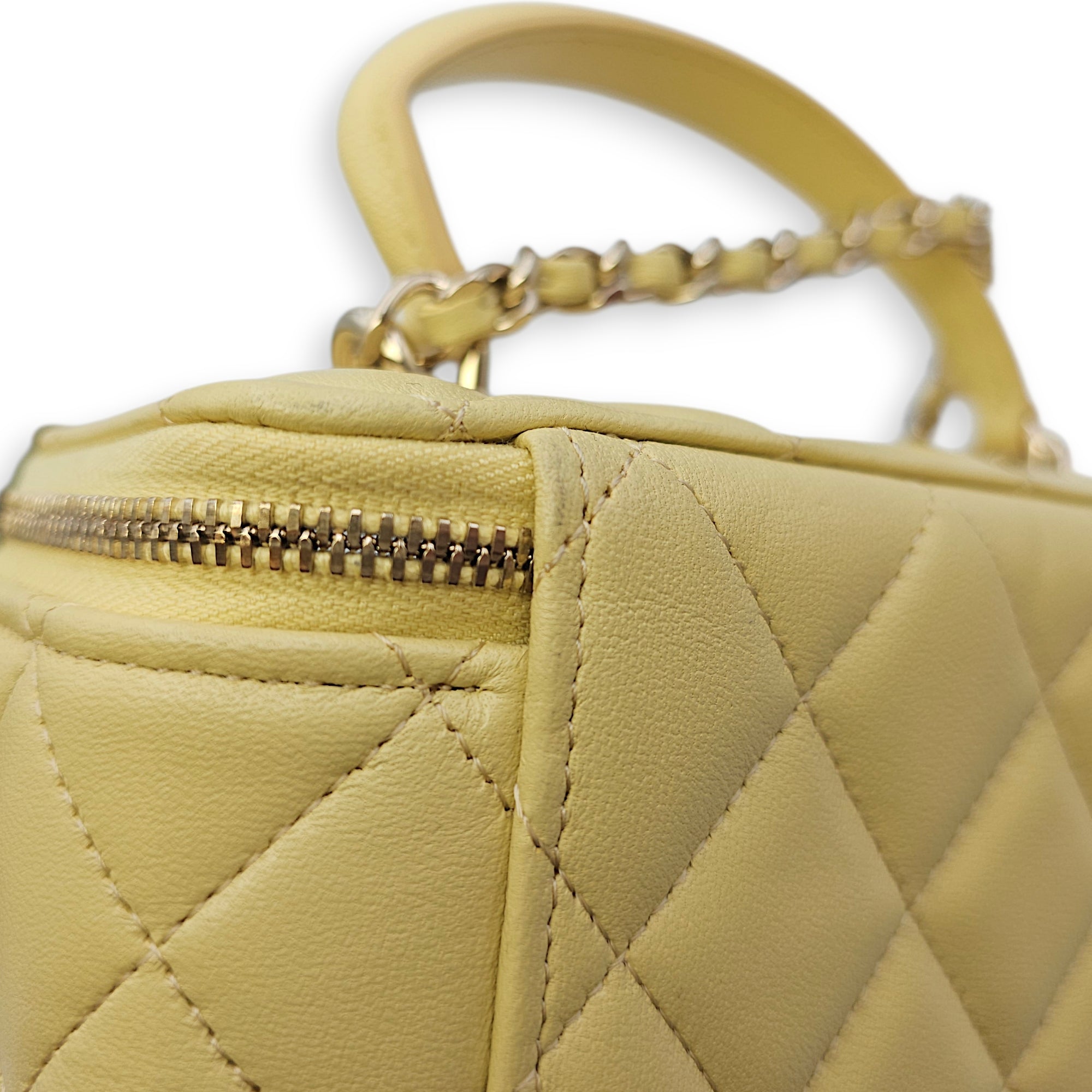 Vanity Case with Strap Yellow Crossbody Bag in Lambskin Gold hardware