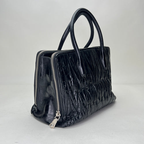 Matelasse Black Top Handle Bag in Distressed Leather, Silver hardware