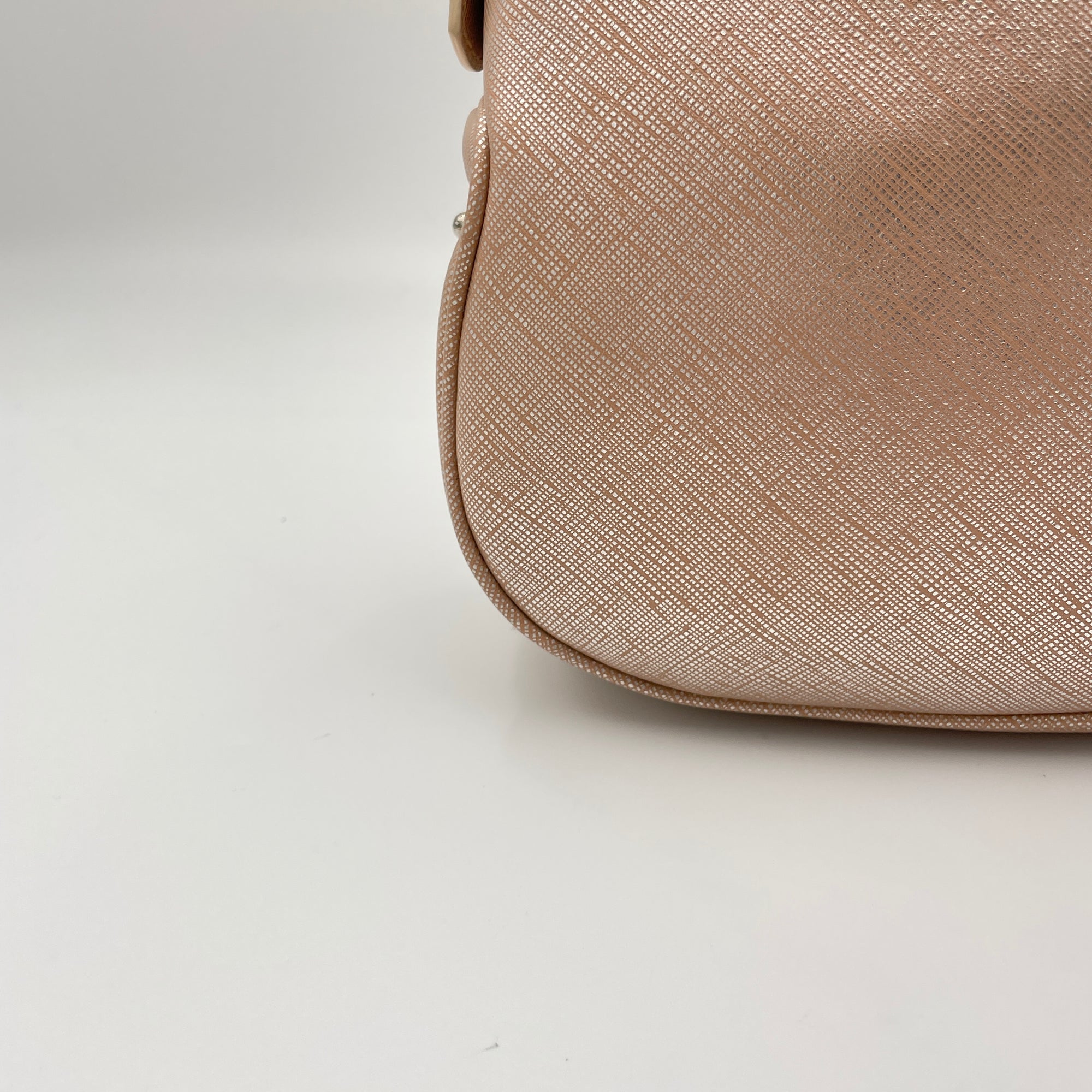 Gancini Hobo Pink Shoulder Bag in Saffiano Leather, Silver hardware