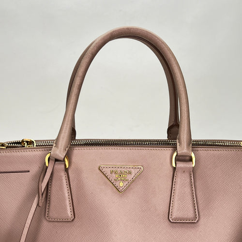 Galleria Large Pink Top Handle Bag in Saffiano Leather, Gold hardware