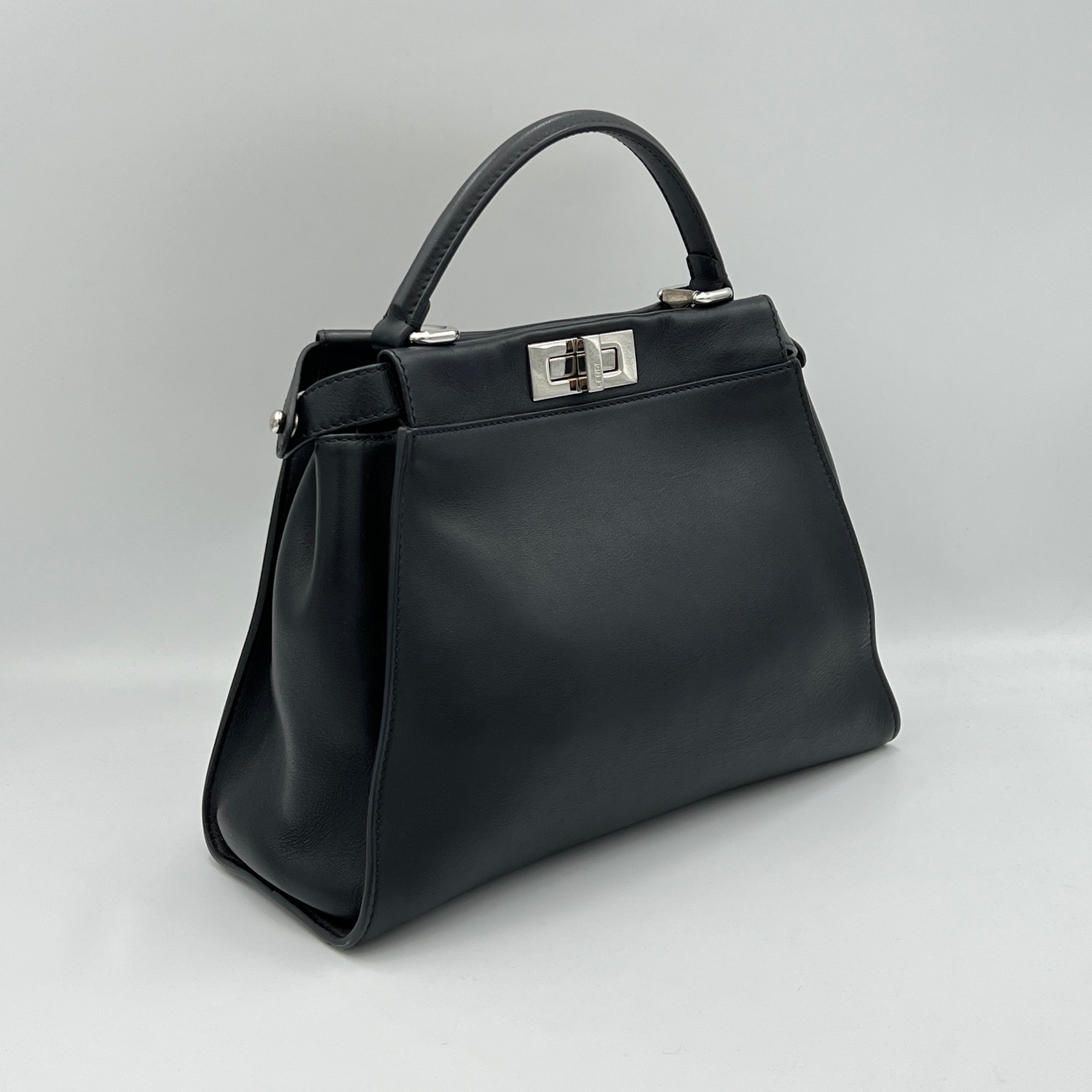 Peekaboo Medium Black Top Handle Bag in Calfskin, Silver hardware