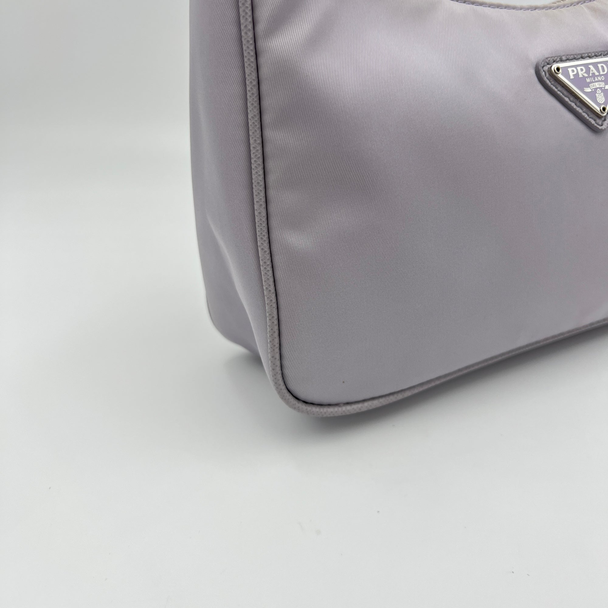 Re-Edition 2005 Purple Shoulder Bag in Re-Nylon, Silver hardware