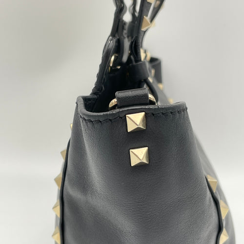 Rockstud Black Top Handle Bag in Calfskin, Silver hardware