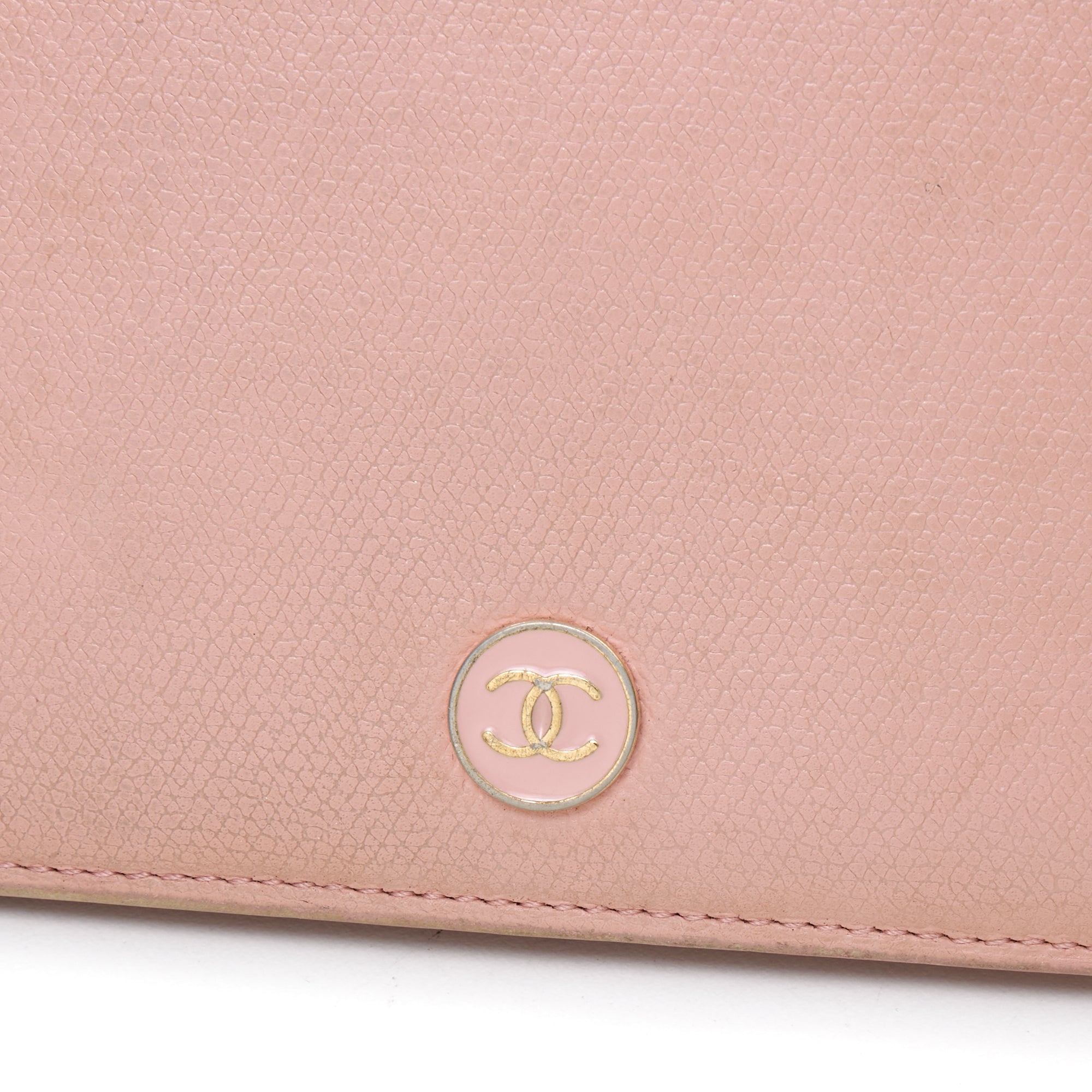 Bi-fold Long Pink Wallet in Calfskin, Gold hardware