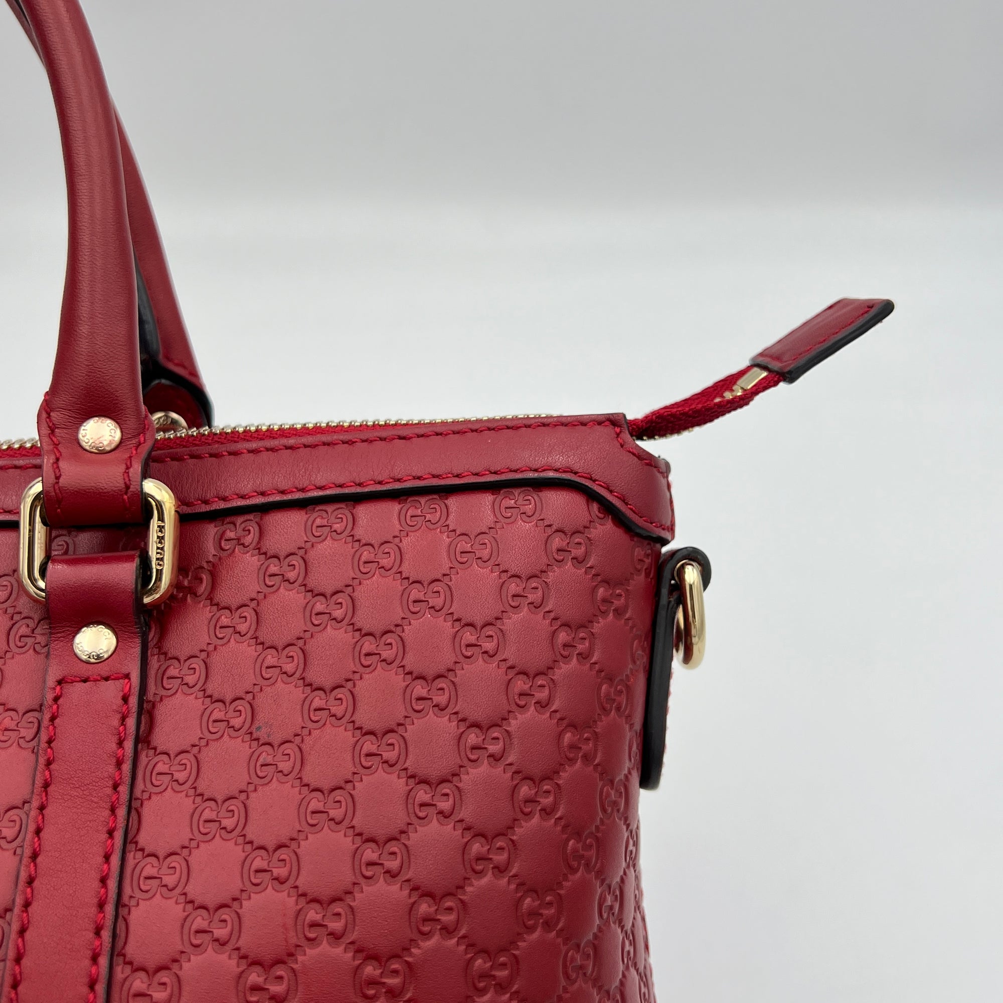 Guccissima Red Top Handle Bag in Calfskin, Gold hardware