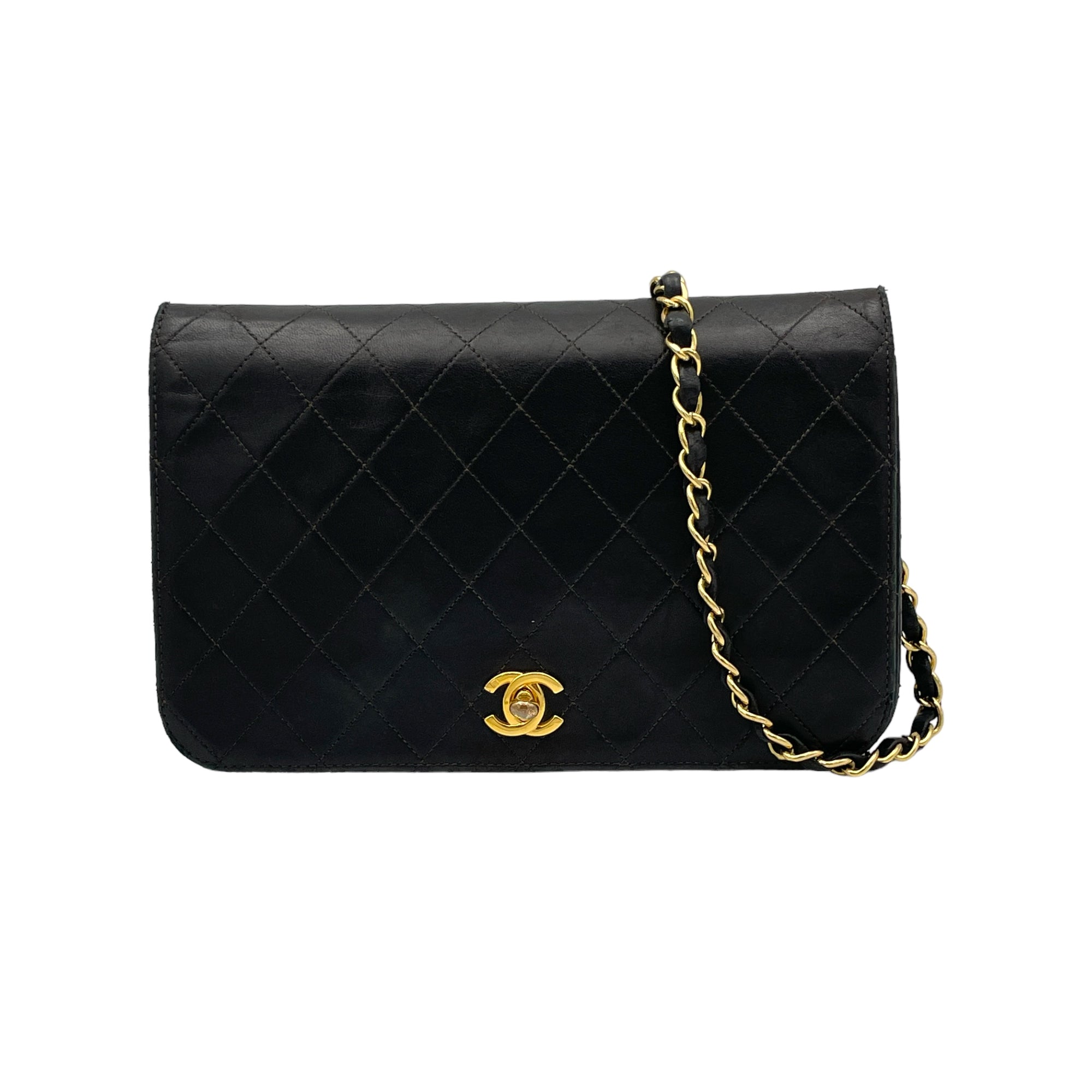 Vintage Quilted Flap Black Crossbody Bag in Lambskin, Gold hardware