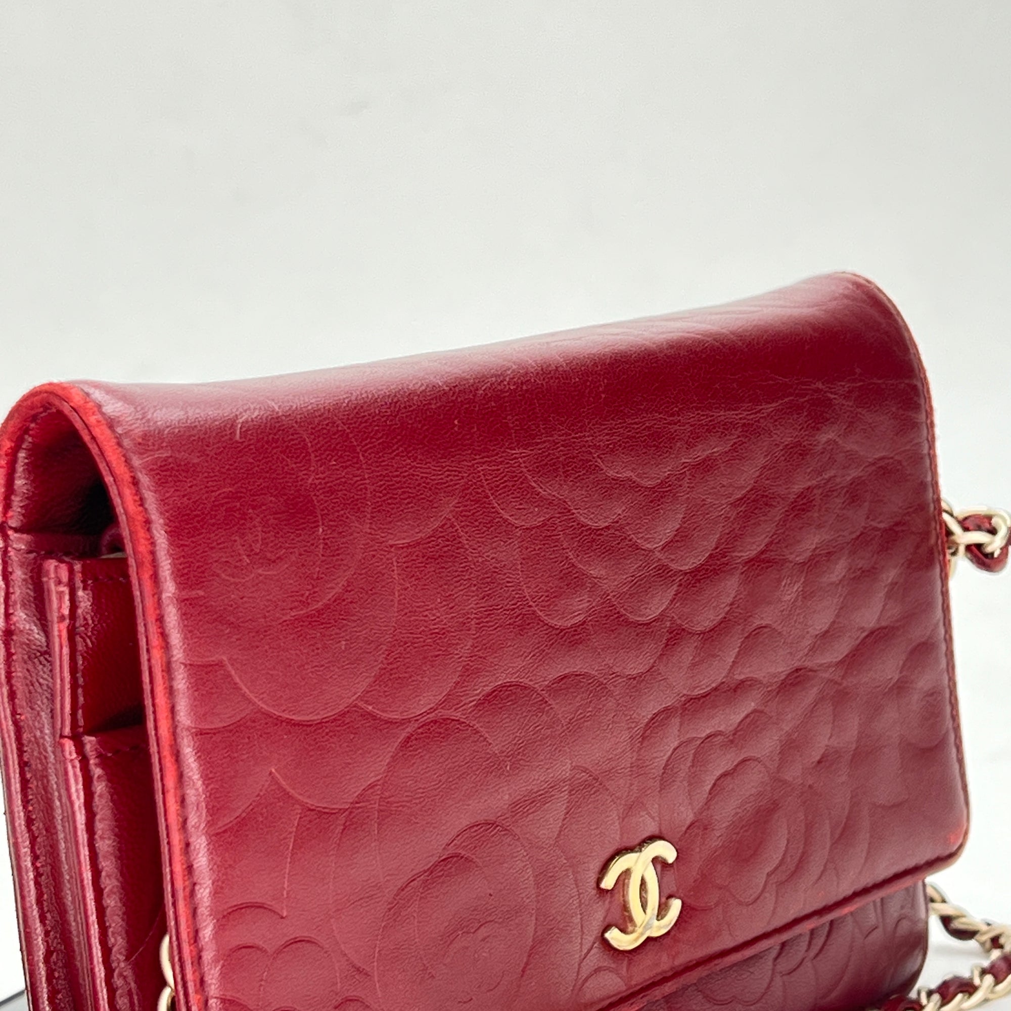 Camellia Red Wallet on Chain in Lambskin, Gold hardware