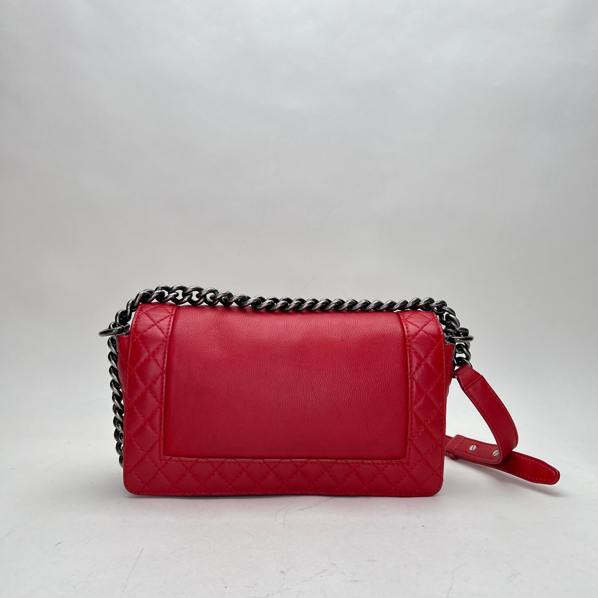 Boy Old Medium Red Shoulder Bag in Calfskin, Ruthenium hardware