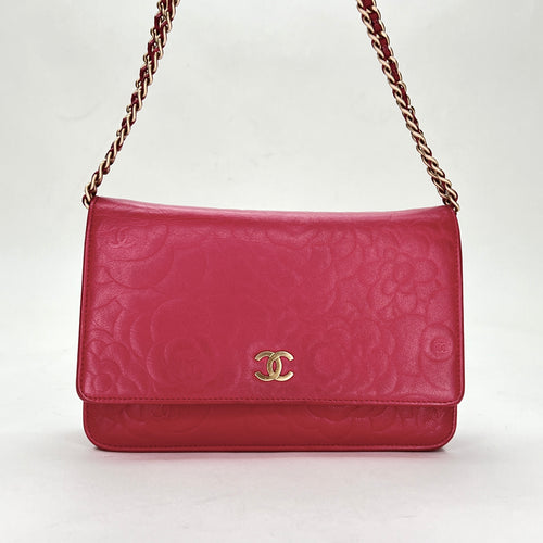 Camelia Pink Wallet on Chain in Lambskin, Gold hardware