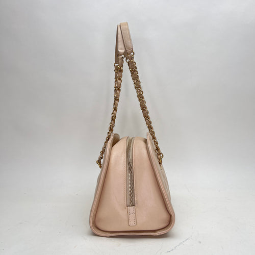 Zip Around Quilted Beige Shoulder Bag in Lambskin, Gold hardware