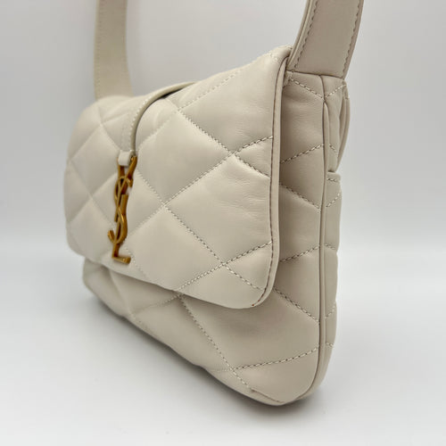 Le 5 A 7 White Shoulder Bag in Calfskin, Gold hardware