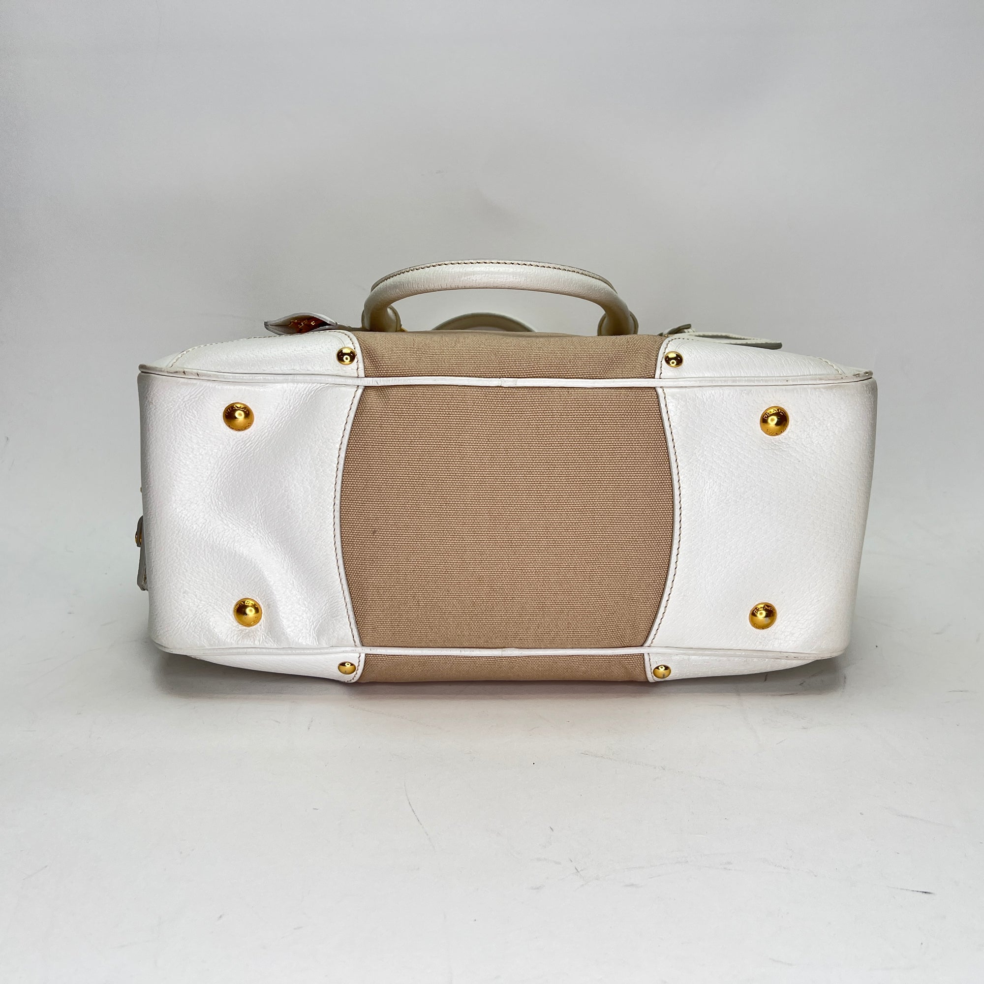 Plaque Logo Beige Top Handle Bag in Canvas, Gold hardware