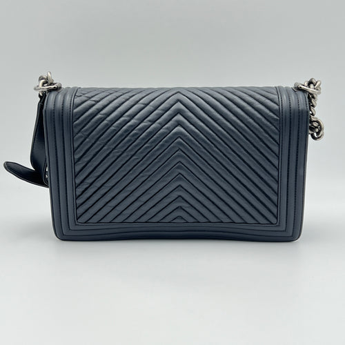 Boy Chevron New Medium Navy Shoulder Bag in Calfskin, Ruthenium hardware