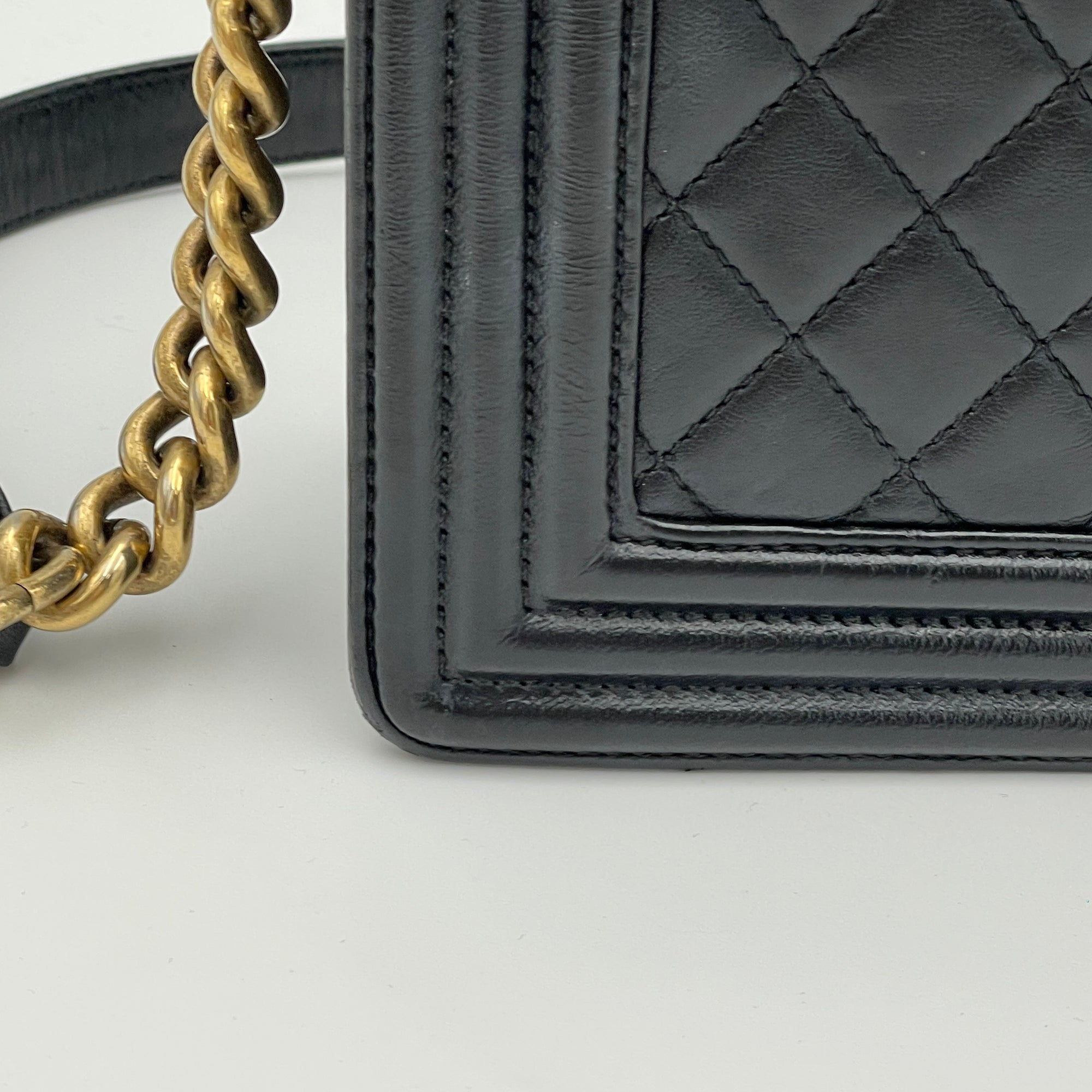 Boy Large Black Shoulder Bag in Lambskin, Gold hardware