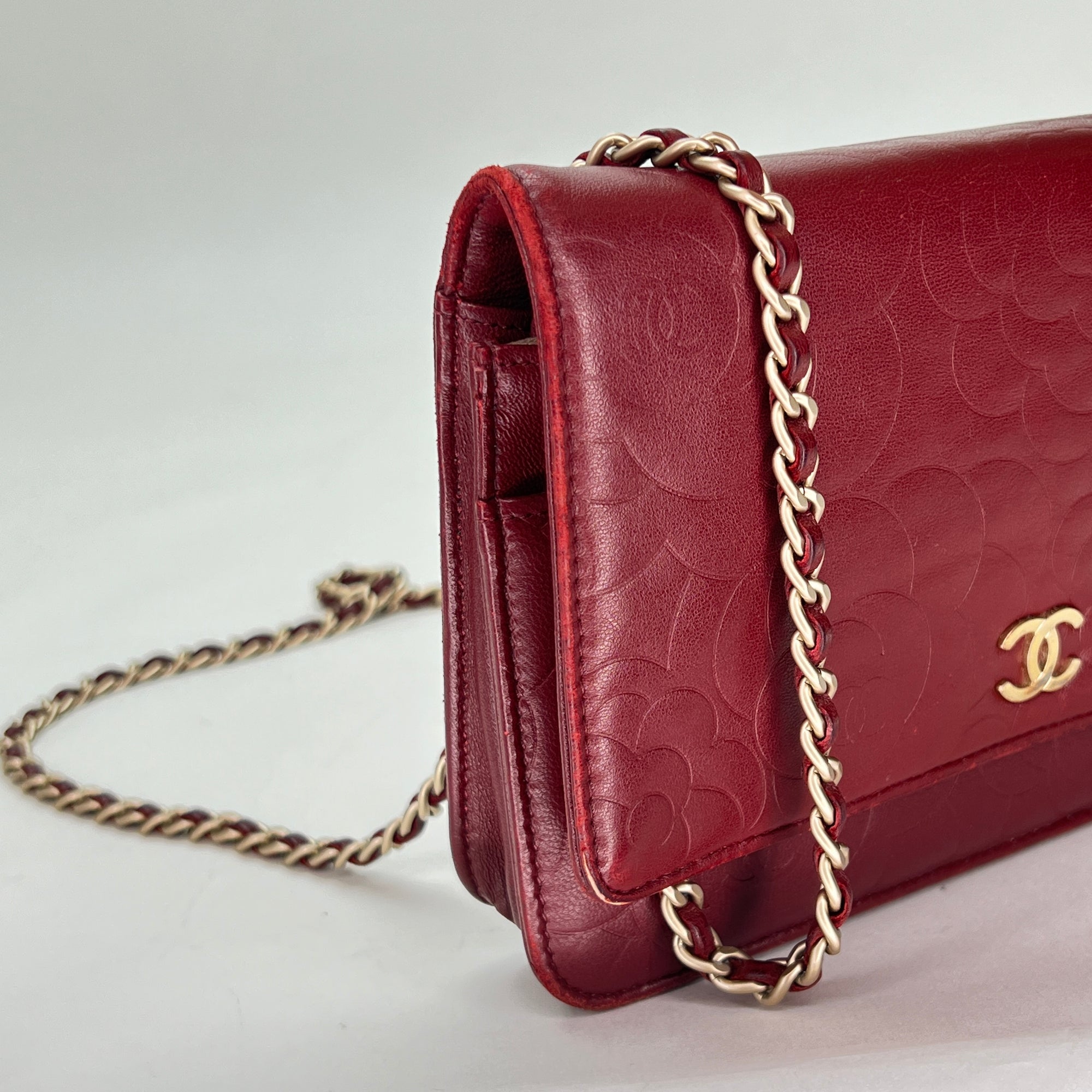 Camellia Red Wallet on Chain in Lambskin, Gold hardware