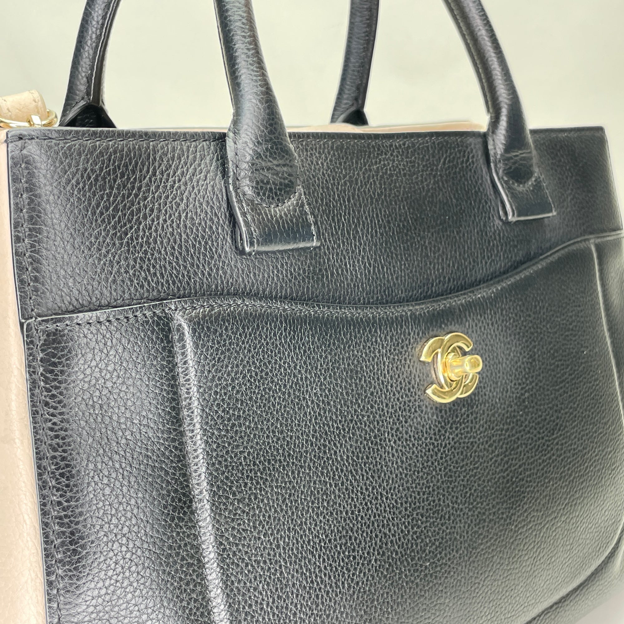 Neo Executive Small Black Top Handle Bag in Calfskin, Gold hardware