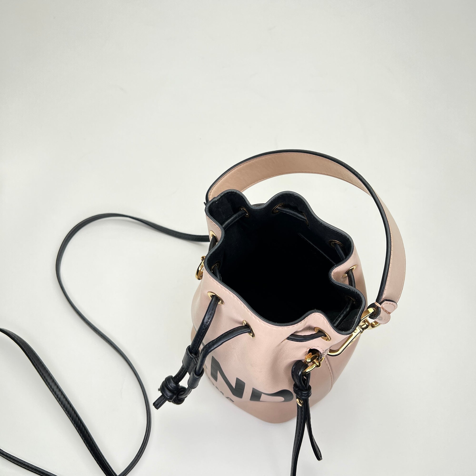 Mon Tresor Mini Pink Bucket Bag in Calfskin, Gold hardware