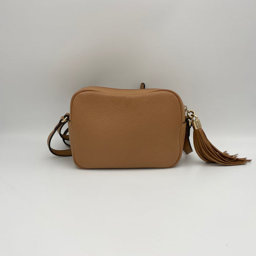 Soho Small Crossbody bag in Calfskin, Light Gold Hardware