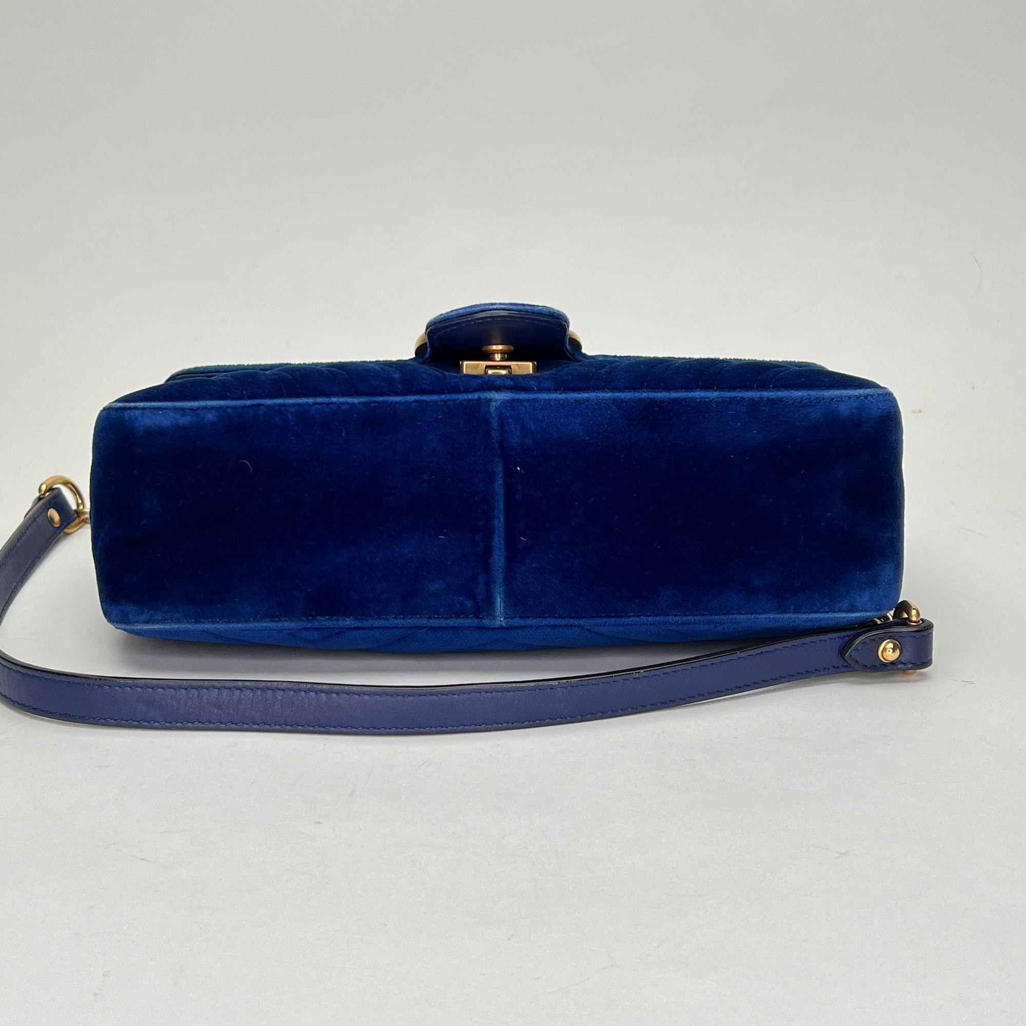 Marmont Small Blue Shoulder Bag in Velvet, Gold hardware