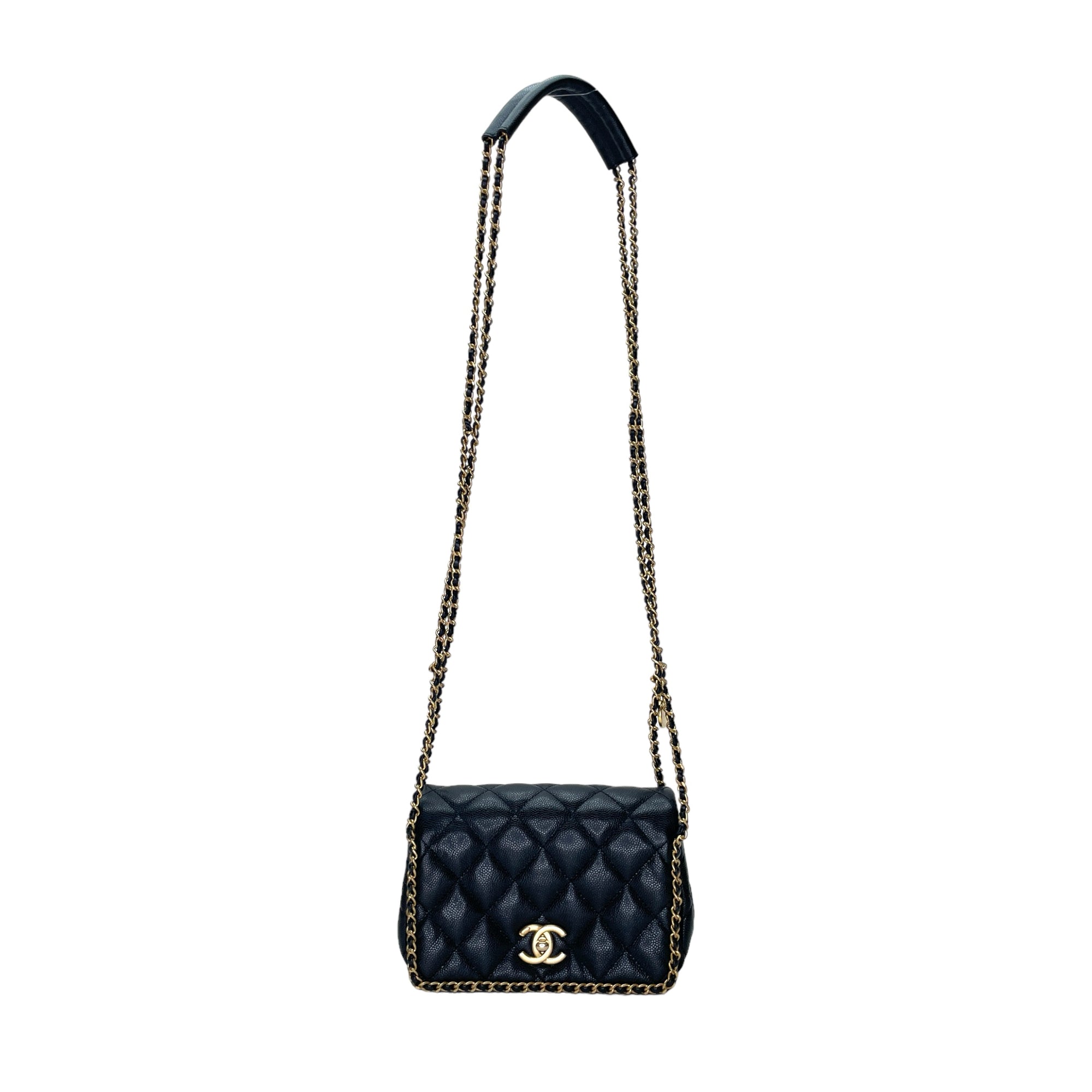 22K Chain Black Shoulder Bag in Caviar Leather, Gold hardware