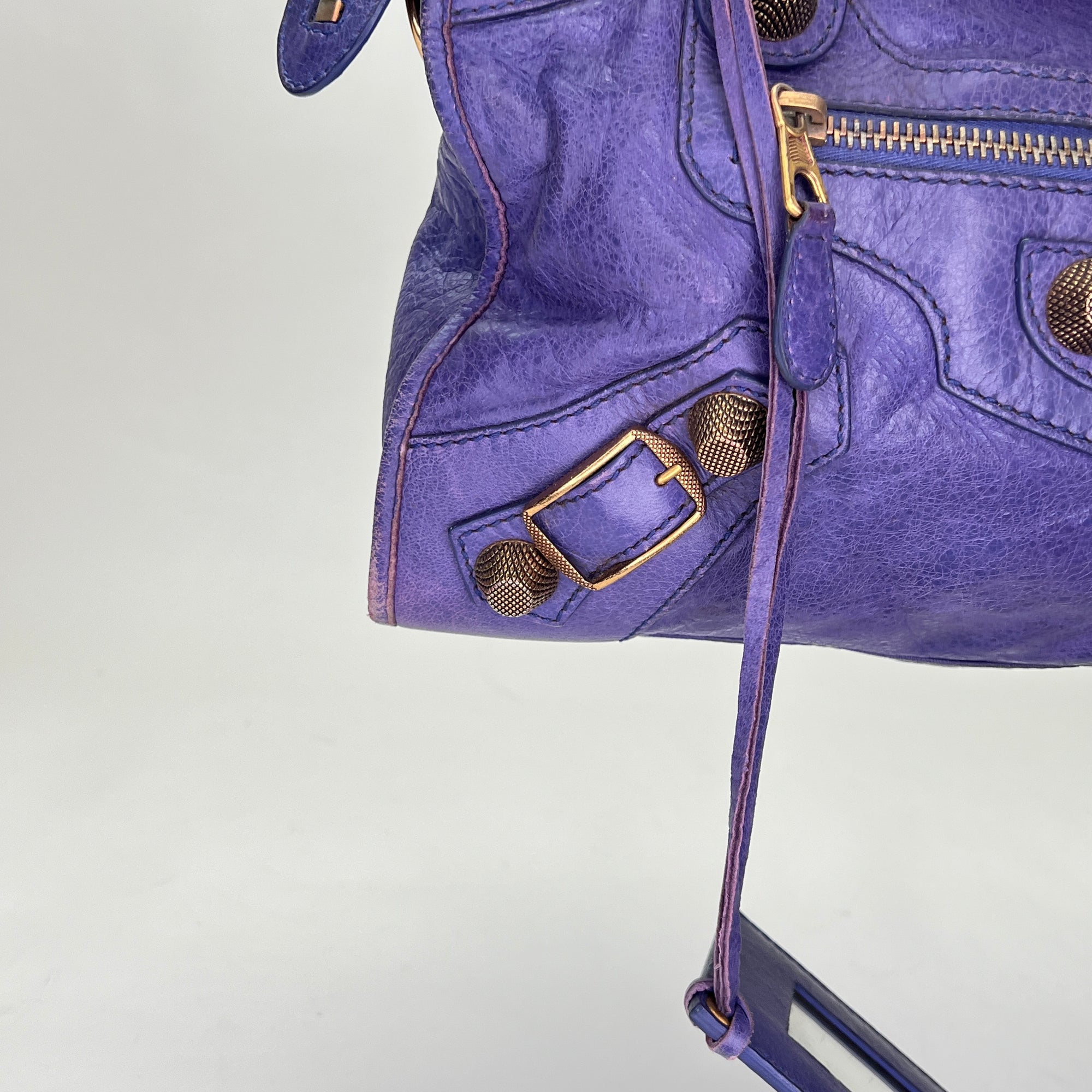 Medium City Medium Purple Shoulder Bag in Lambskin, Gold hardware