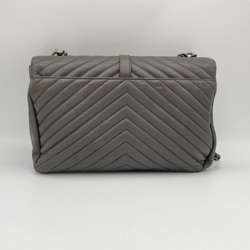 College Large Grey Top Handle Bag in Calfskin, Ruthenium hardware